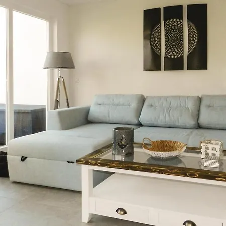 Lovely In Breegejuliusruh Casa de Férias *